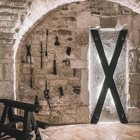 מלון אהבה La Pandora Junas
